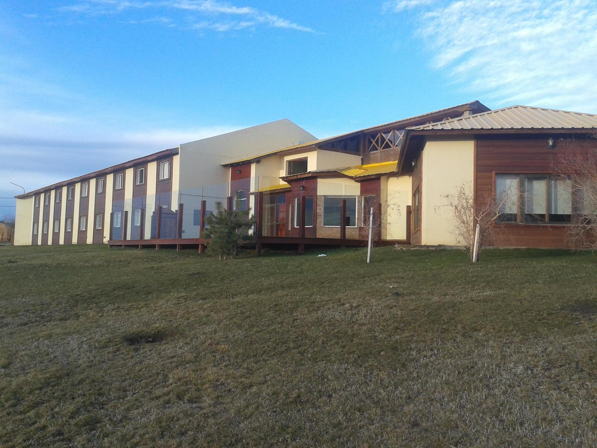 Hotel Picos Del Sur El Calafate Exterior photo